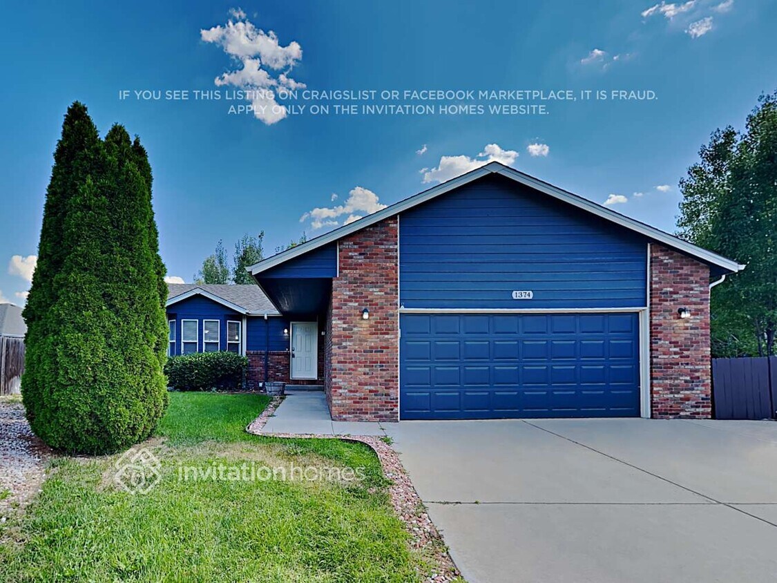Primary Photo - 1374 56th Ave