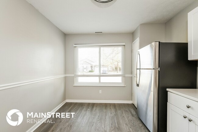 Building Photo - 3811 Oil Creek Dr