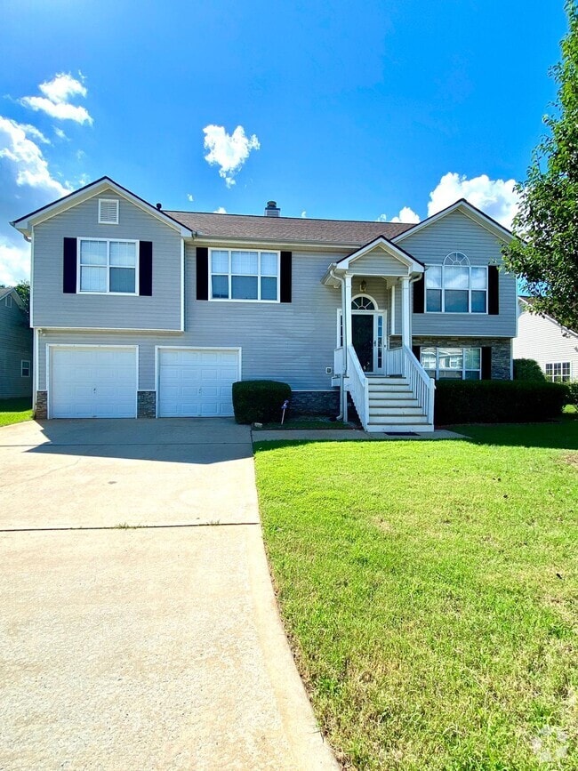 Building Photo - 8095 Chapman Ter