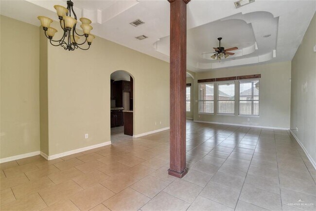 Foto del edificio - 7537 N 26th St