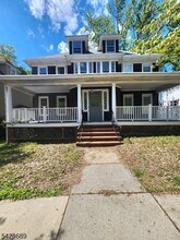 Building Photo - 33 Wetmore Ave