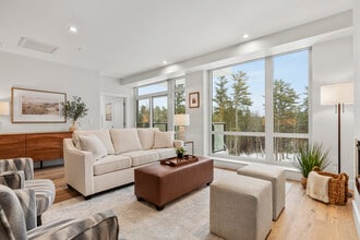 Building Photo - 1 US-1