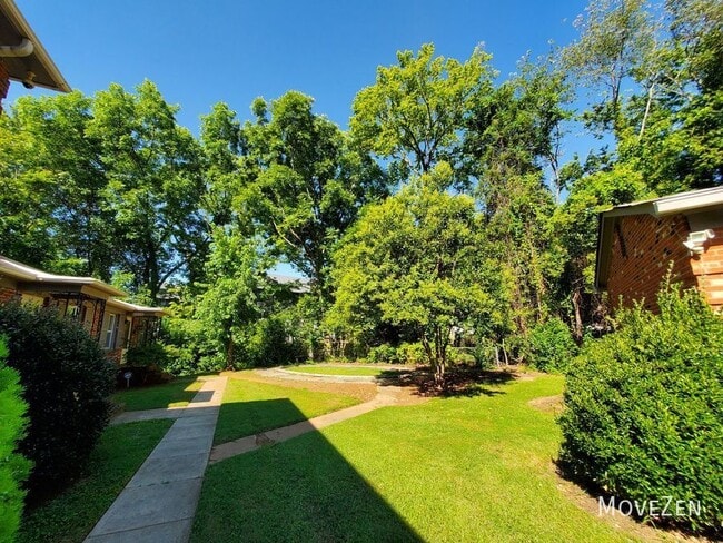 Building Photo - 3416 Craig Ave  Charlotte NC 28211 Renovat...