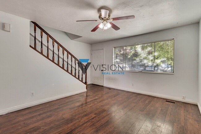 Building Photo - 131 E 500 S