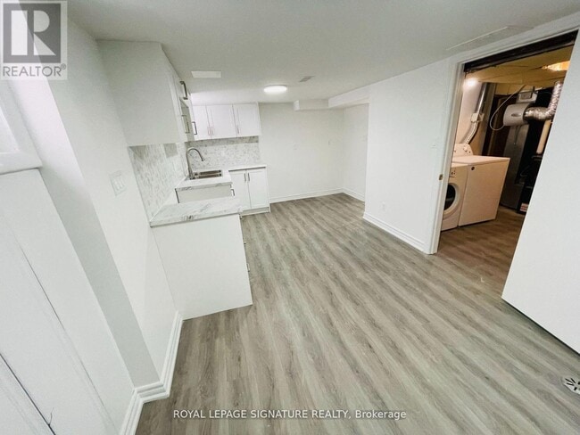 Building Photo - 71 Shangarry Dr