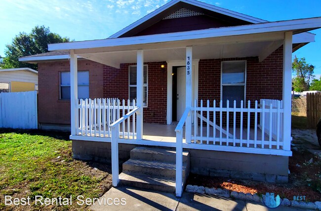Building Photo - 3 br, 2 bath House - 1635 E Fern Rd