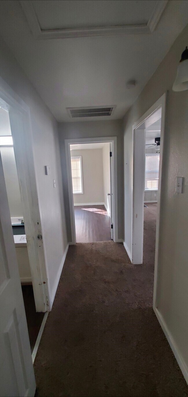 Foto del edificio - 4126 Sayers St