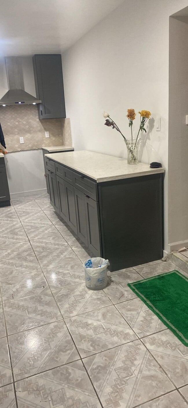 Foto del edificio - 11057 Wright Rd