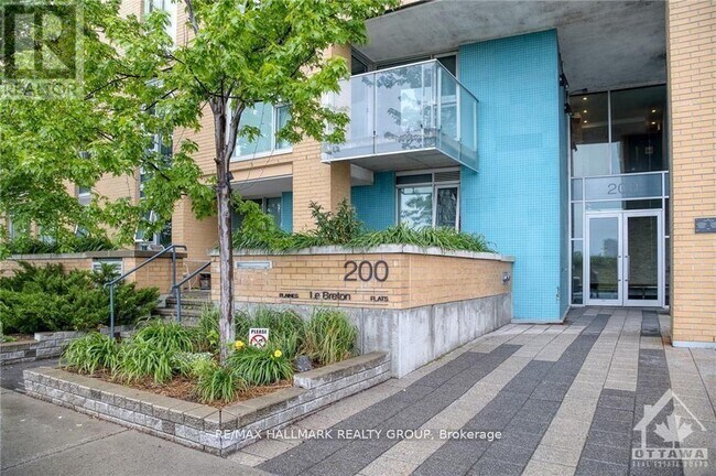 Photo du bâtiment - 200-200 Lett St