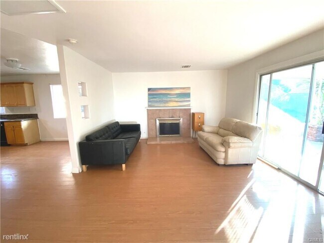 Building Photo - 5 br, 4 bath House - 2215 Otterbein Ave