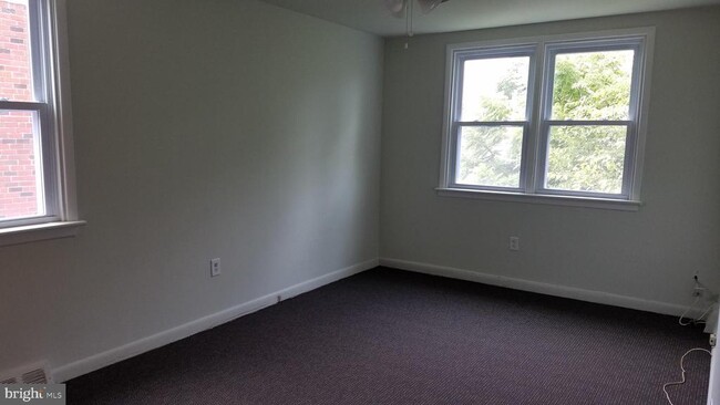 Foto del edificio - 805 Selma St