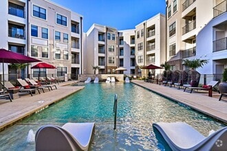 Building Photo - Cortland Legacy