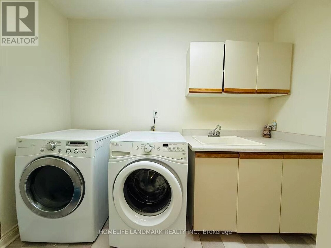 Building Photo - 325 Wilfred Ave