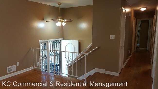 Foto del edificio - 3 br, 2 bath House - 11201 E 59th Street