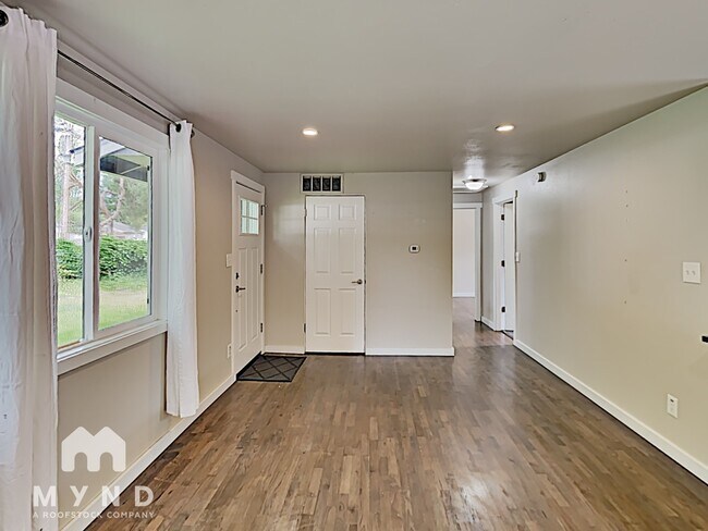 Foto del edificio - 30548 5th Ave SW