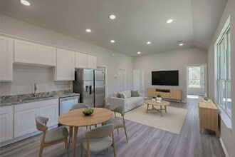 Building Photo - 11632 Vistawood St