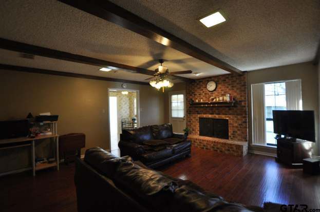 Building Photo - 1725 Angy Dr