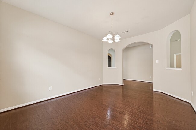 Foto del edificio - 111 Pheasant Run Dr
