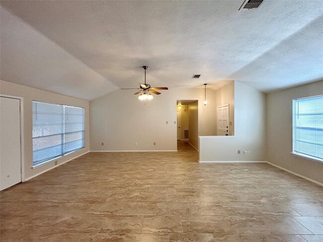 Building Photo - 3122 Sedgeborough Dr