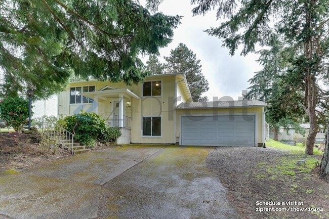 Building Photo - 5705 38th Ct SE