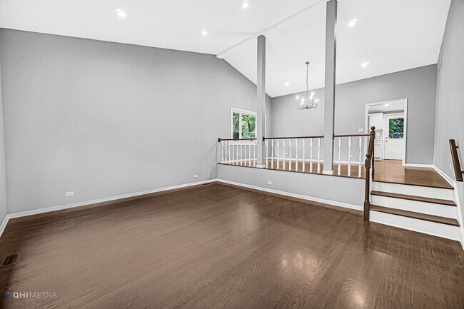 Foto del edificio - 1300 Laurel Ln