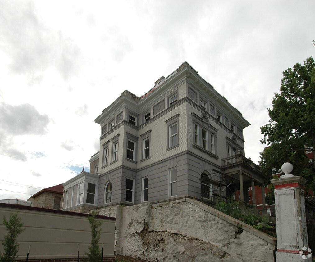 Primary Photo - Historic Property