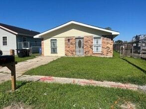 Building Photo - 14421 Morrison Rd