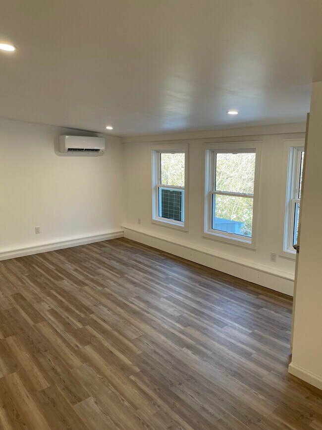 Dormitorio - 2560 U.S. 9