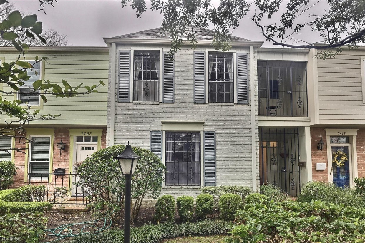 Primary Photo - 3 br, 3 bath House - 7495 Brompton St