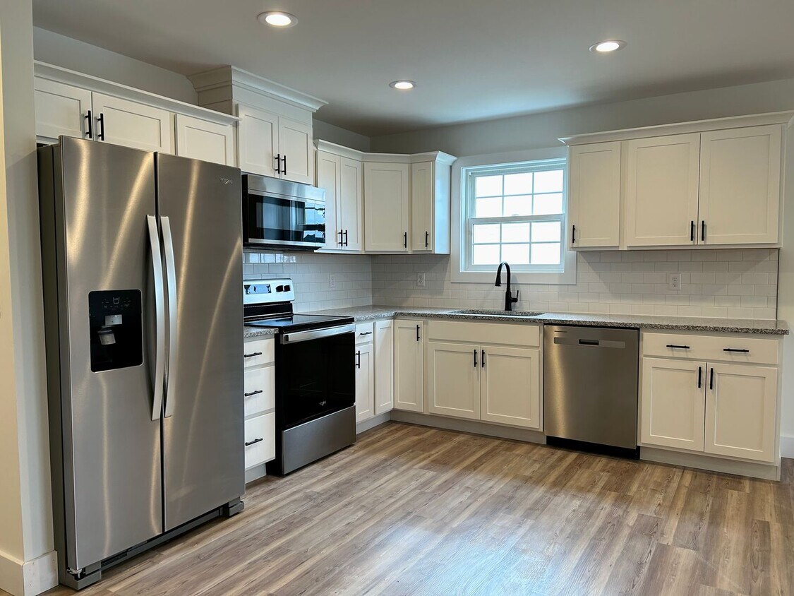 Foto principal - 320/322 Winding Branch Drive