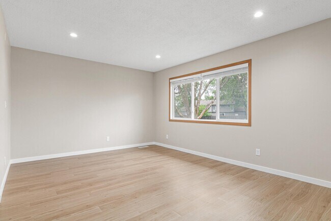Foto del edificio - 3808 Lodestone Ln
