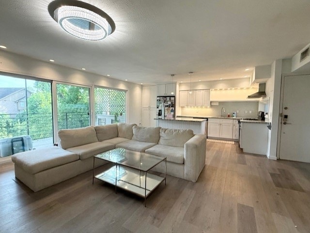 Photo - 8211 Katy Fwy Apartment