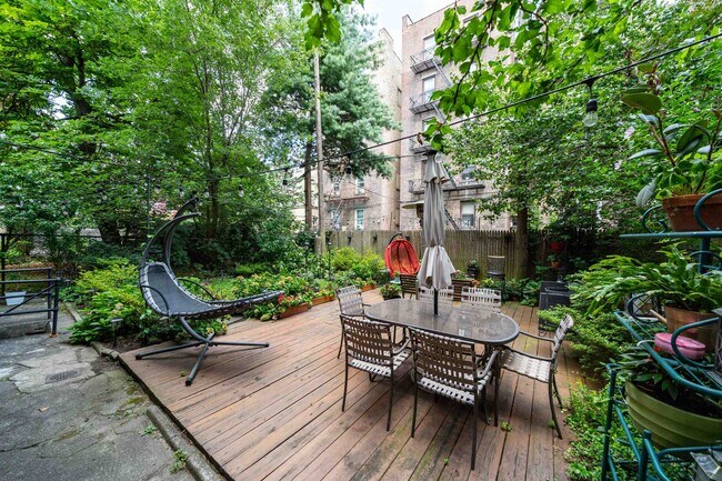Foto del edificio - 1011 Willow Ave