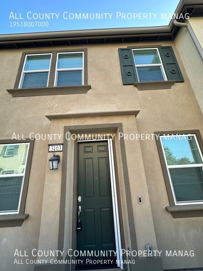 Foto del edificio - 34495 Agave Dr