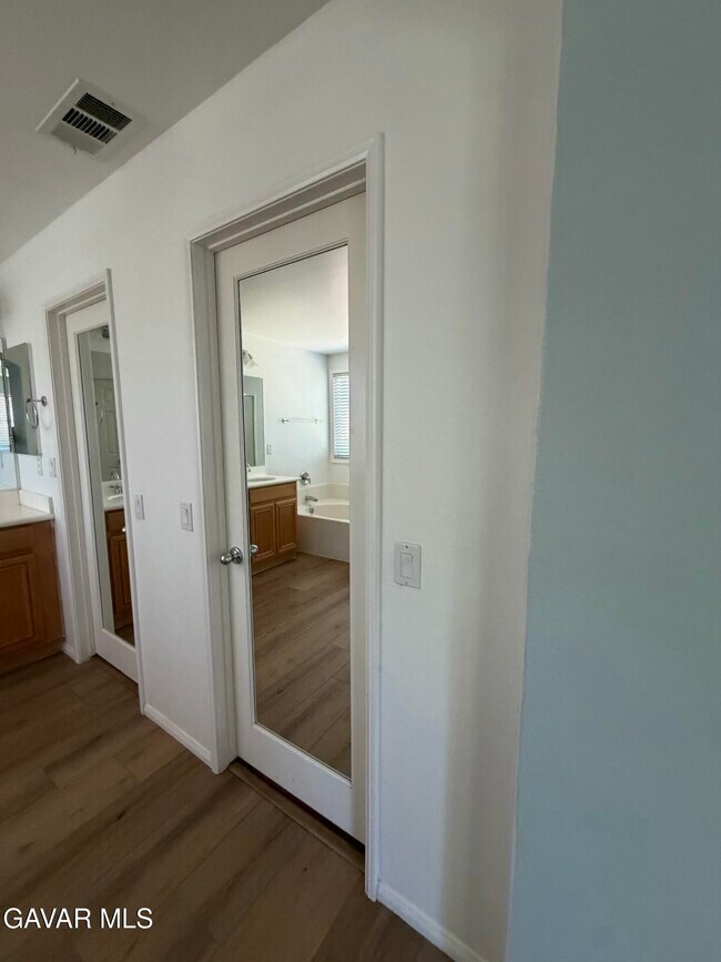 Foto del edificio - 4647 W Avenue J13