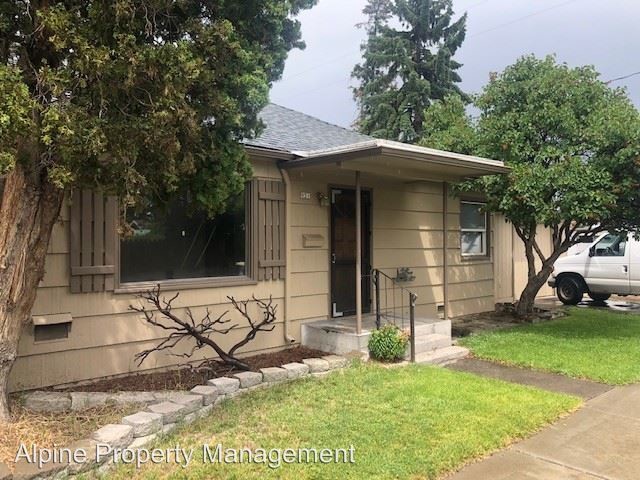 Foto principal - 931-935 SW Black Butte Blvd