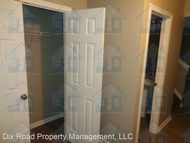 Building Photo - 4 br, 2.5 bath House - 515 Herbert Avenue,