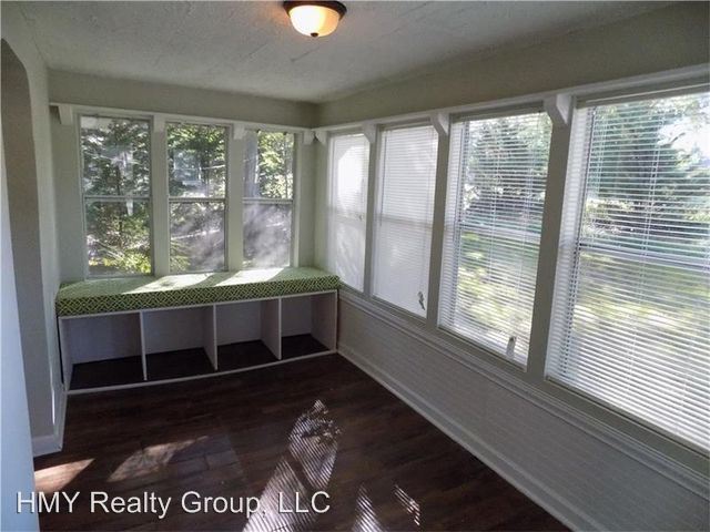 Foto del edificio - 9 Cooper Lake Rd SW