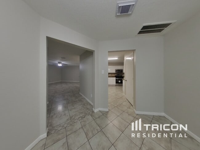 Foto del edificio - 1111 Chestnut Bough St
