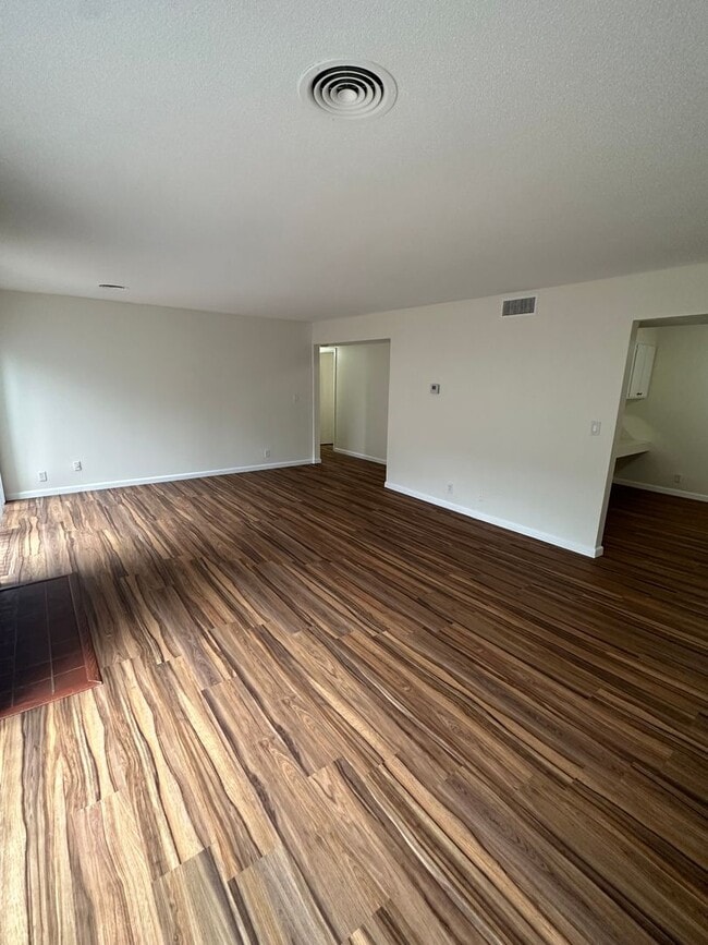 Photo - 2BD/2BA Condo located in Germantown!