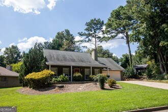 Building Photo - 11030 Indian Village Dr