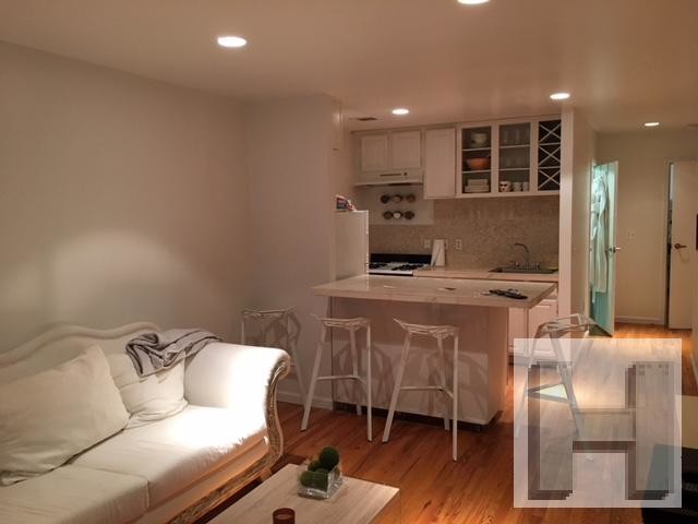 Foto principal - 46 E 126th St