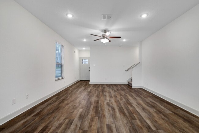 Building Photo - 7621 Briarwood Pass