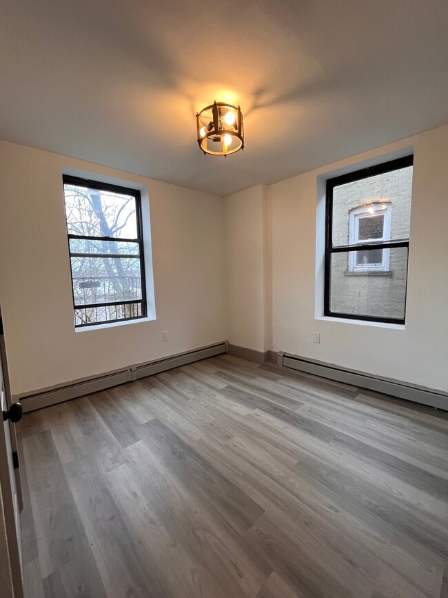 Building Photo - 145 Wilkinson Ave