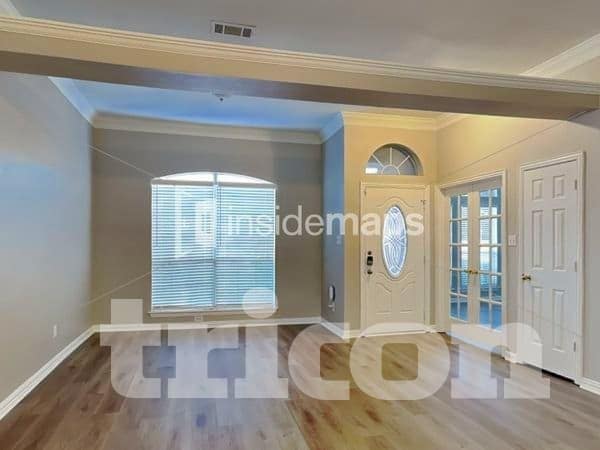 Foto del edificio - 709 W Park Dr