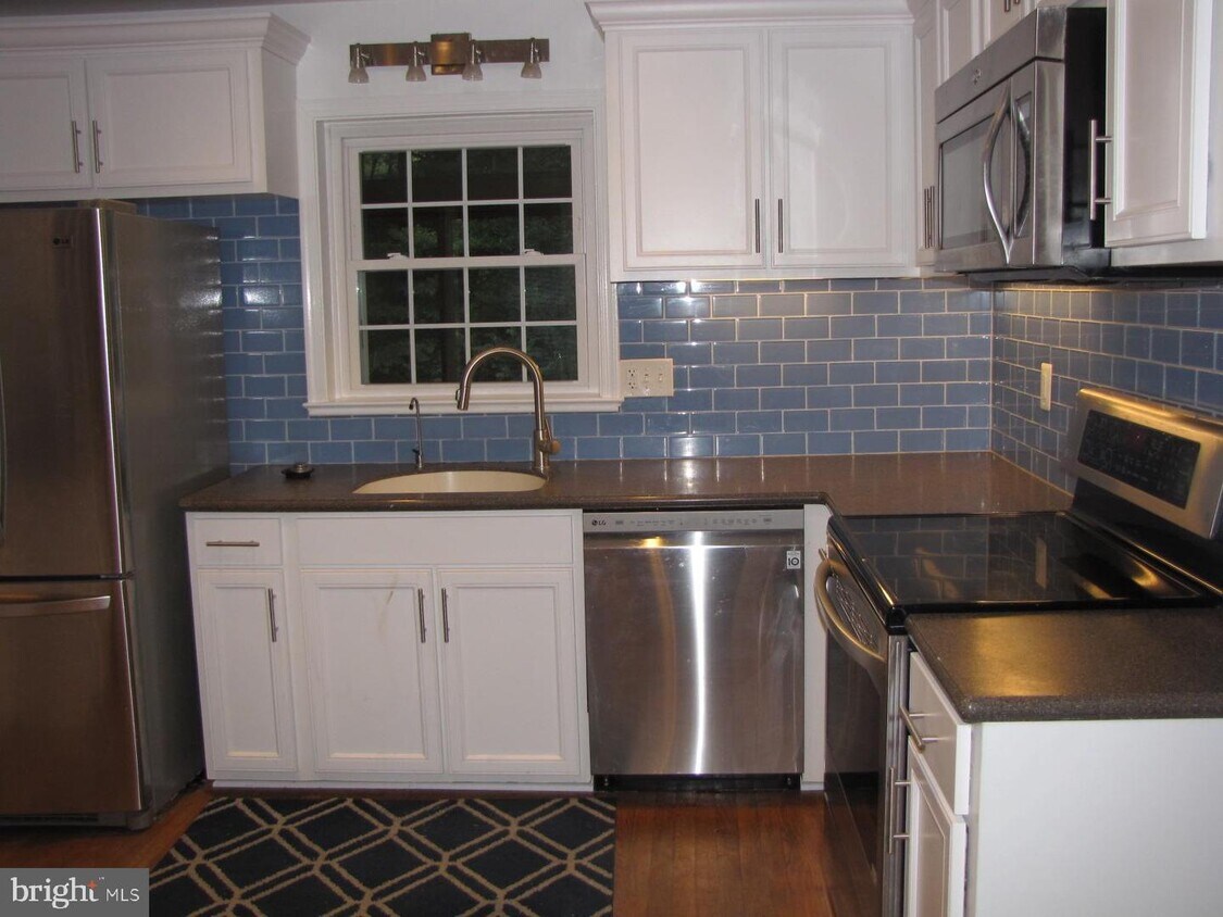 10220 Vale Rd, Vienna, VA 22181 House Rental in Vienna, VA