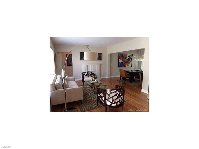 Foto del edificio - 430 Candia Ave