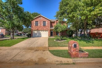 Building Photo - 2006 Crystal Springs Dr