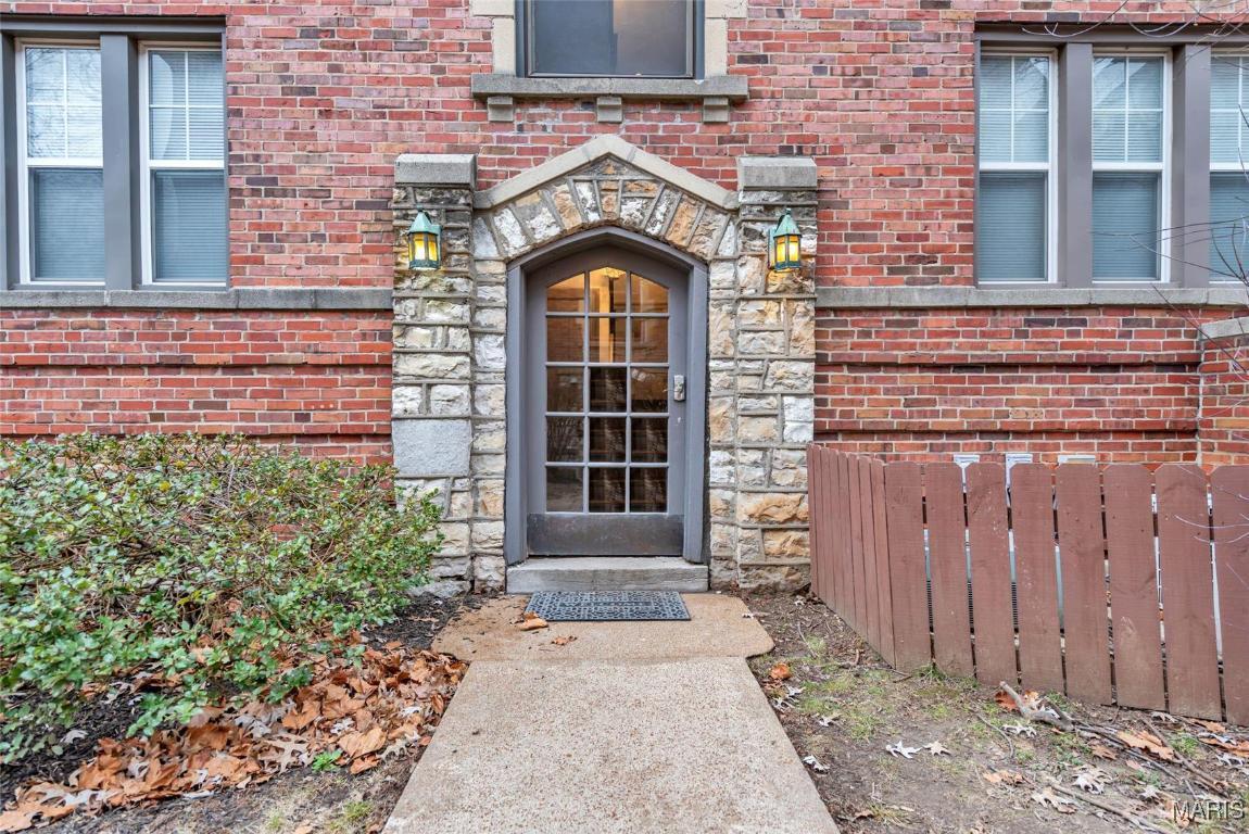 Foto principal - 7557 Buckingham Dr