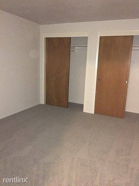 Building Photo - 7306 Bates Rd S